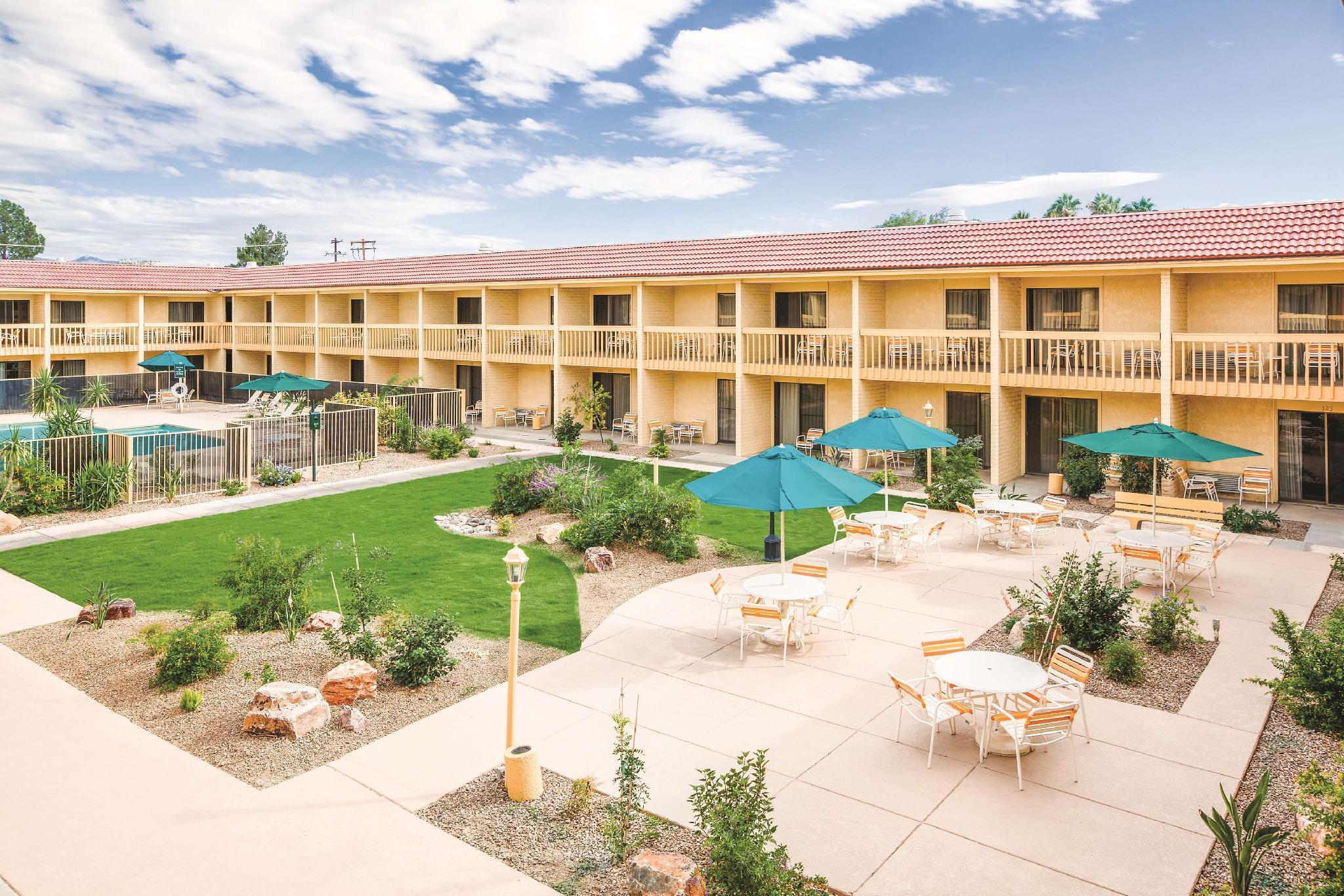 La Quinta Inn By Wyndham Tucson East Exterior photo